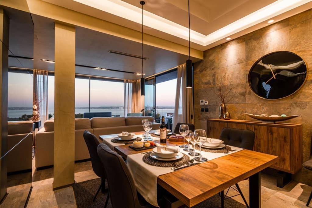 The Minipenthouse Terrace & Spa Paco de Arcos Bagian luar foto