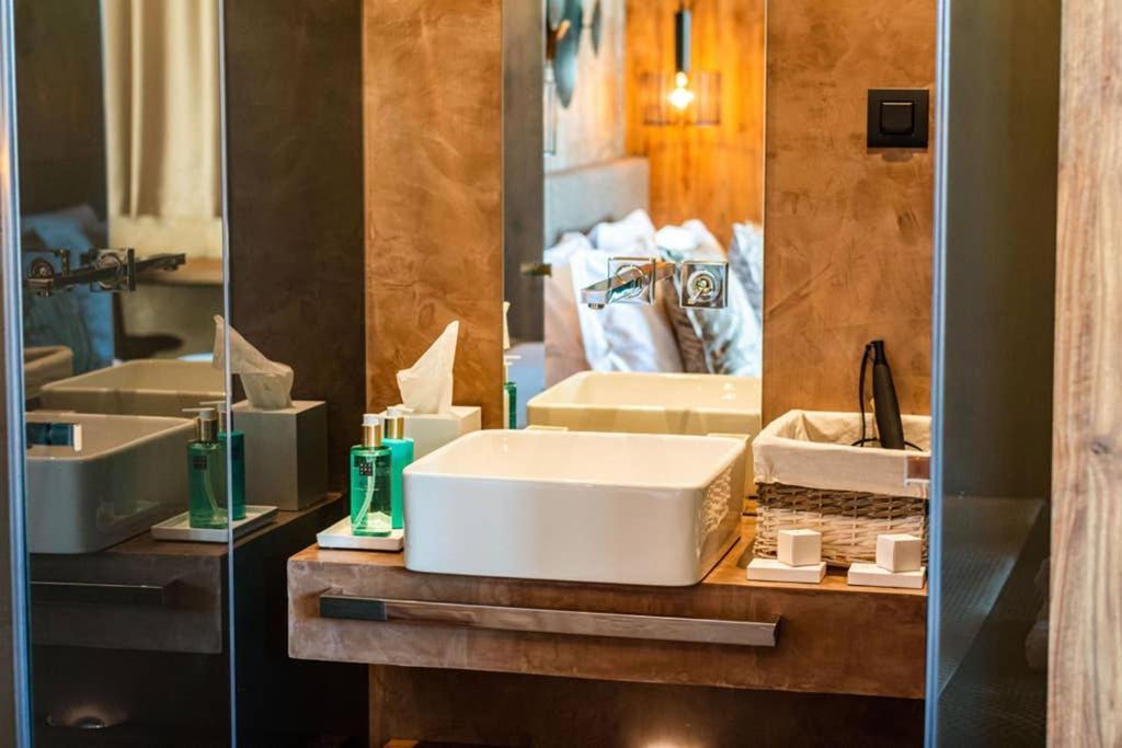 The Minipenthouse Terrace & Spa Paco de Arcos Bagian luar foto