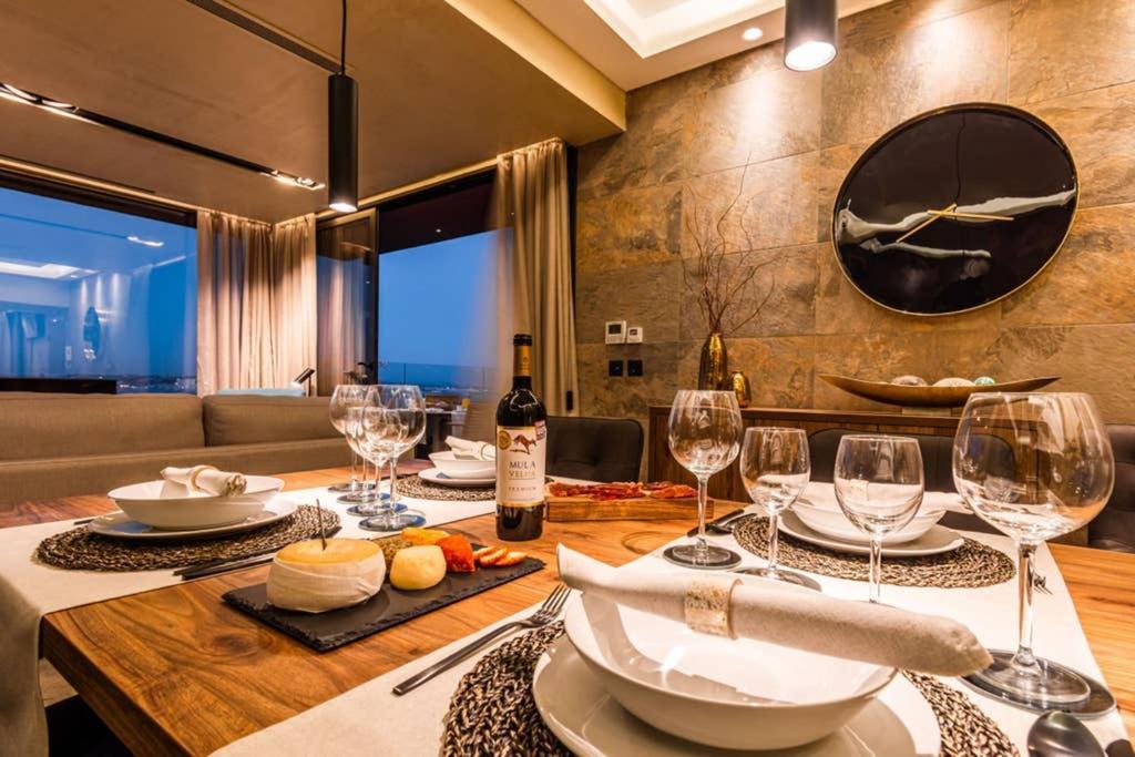 The Minipenthouse Terrace & Spa Paco de Arcos Bagian luar foto